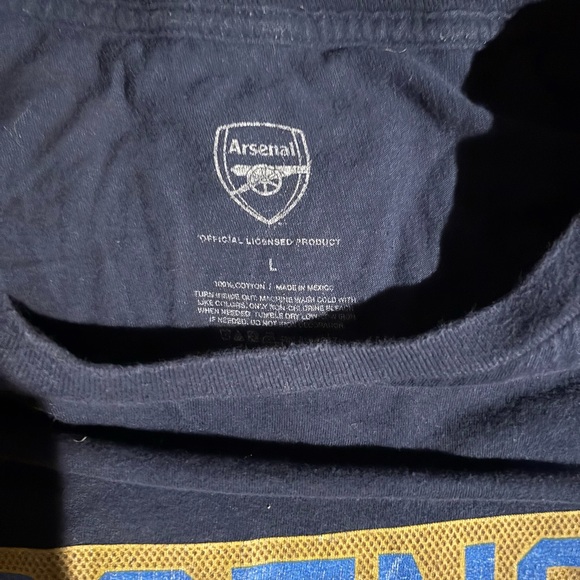 Arsenal Gunners Tee - Picture 2 of 4